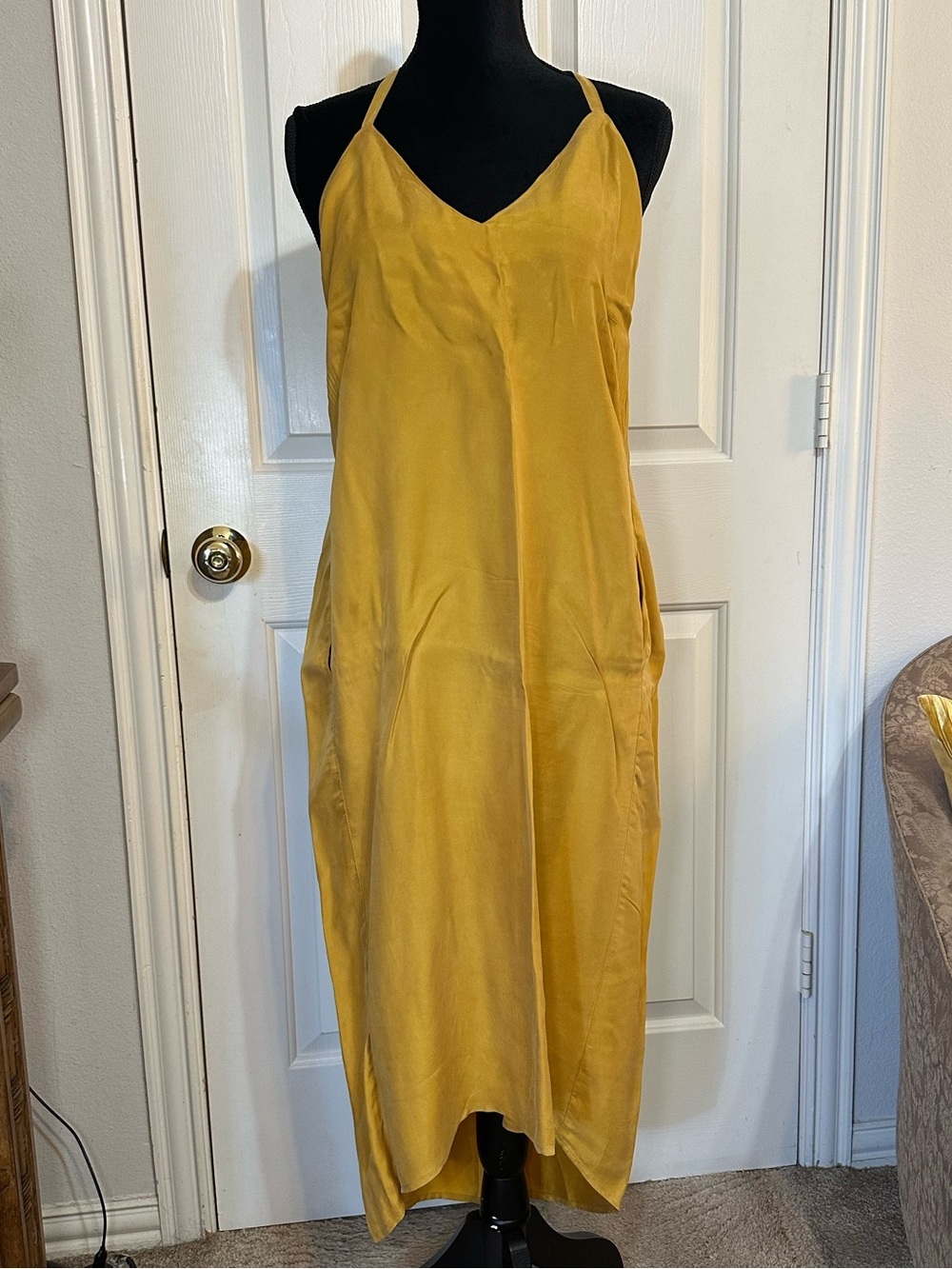 Lovestitch Cupro Halter Tie Back Dress Medium Mustard Gold Resort Vacation - Picture 2 of 14